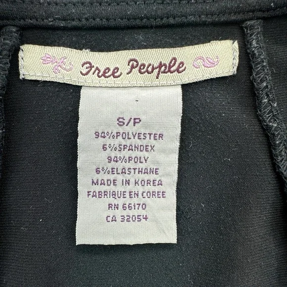 Free People Black Ruched V-Neck Top Women's Small Stretch 3/4 Sleeve Blouse - Picture 3 of 7